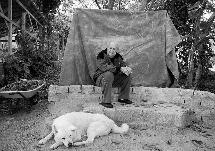 Rio Apa foi um dos entrevistados da série que virou mostra fotográfica | Alexandre Mazzo/Gazeta do Povo