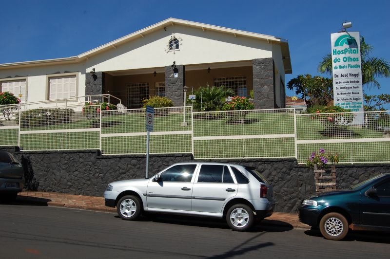 A Sesa interditou o centro cirúrgico do Hospital de Olhos de Jacarezinho após o registro de casos de infecção ocular. O proprietário da clínica acredita que acontecido foi "fatalidade" | Celso Felizardo
