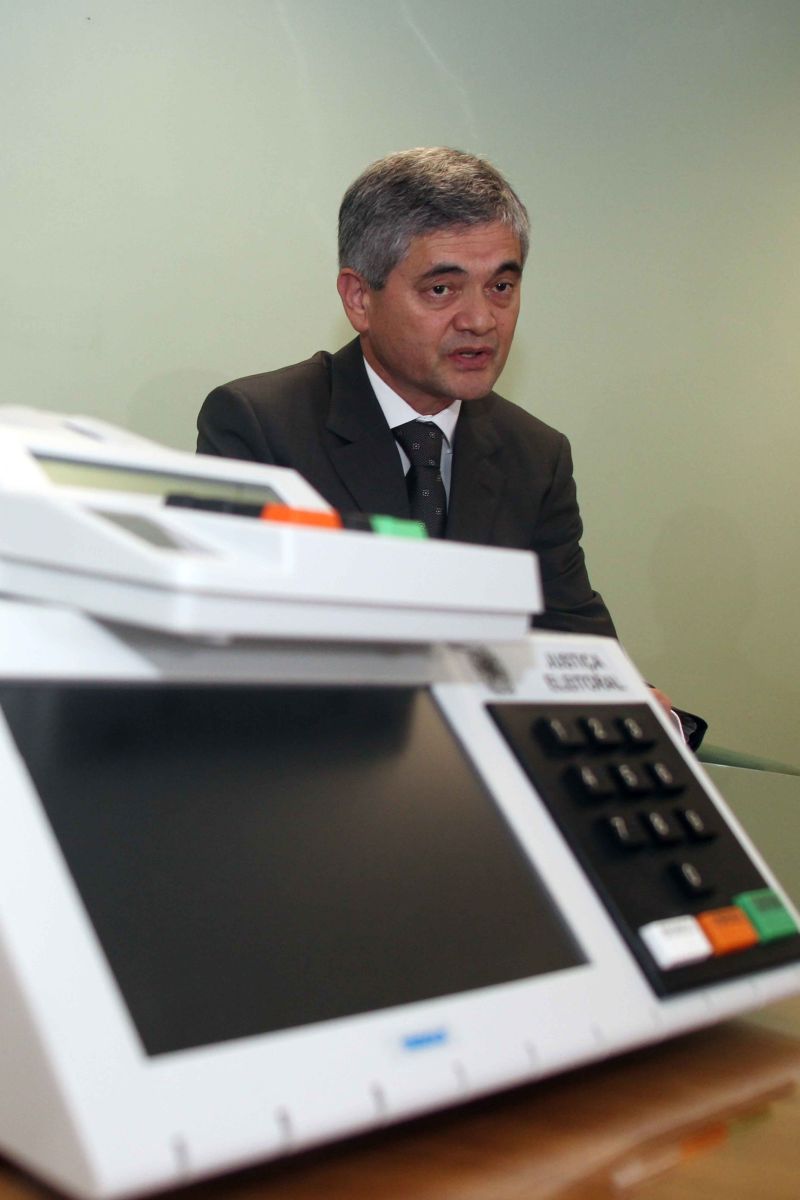 Kanayama: situação será resolvida após homologação do recadastramento | Walter Alves/ Gazeta do Povo