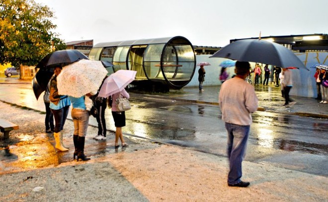 Greve é legal, mas desrespeito a ordem judicial é inaceitável. |