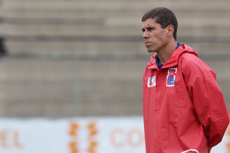 Ricardinho acredita que vai chegar ao time ideal até a estreia paranista na Copa do Brasil | Walter Alves / Gazeta do Povo