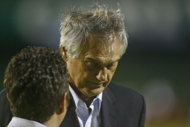 Vilson Ribeiro de Andrade tem confiança no trabalho a longo prazo no Coritiba | Antonio More / Gazeta do Povo