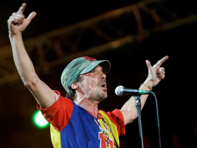 Os shows são a melhor forma de conhecer os novos trabalhos de Manu Chao, que está afastado dos estúdios | Divulgação