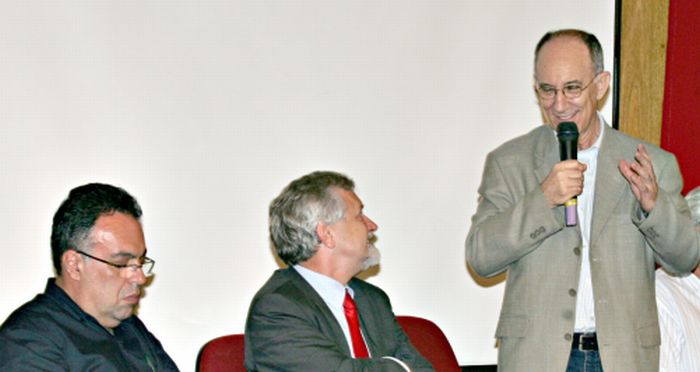O presidente nacional do PT, Rui Falcão, ao lado do presidente da Itaipu, Jorge Samek, e do deputado federal André Vargas (PT). Em Foz, diretor da Itaipu é plano A do partido | Christian Rizzi/ Gazeta do Povo