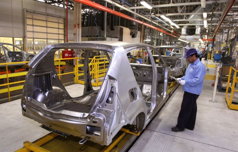 Funcionários da montadora Renault garantiram, ainda no ano passado, um aumento de 3% acima da inflação neste ano | Divulgação