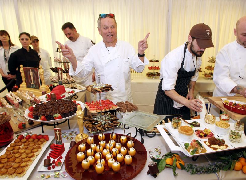 O jantar terá 1,5 mil convidados e serão servidos cinco quilos de caviar e mil garrafas de champanhe | REUTERS/Danny Moloshok