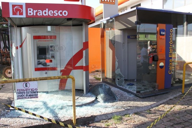 Caixa eletrônico do posto Belém, no Guabirotuba |