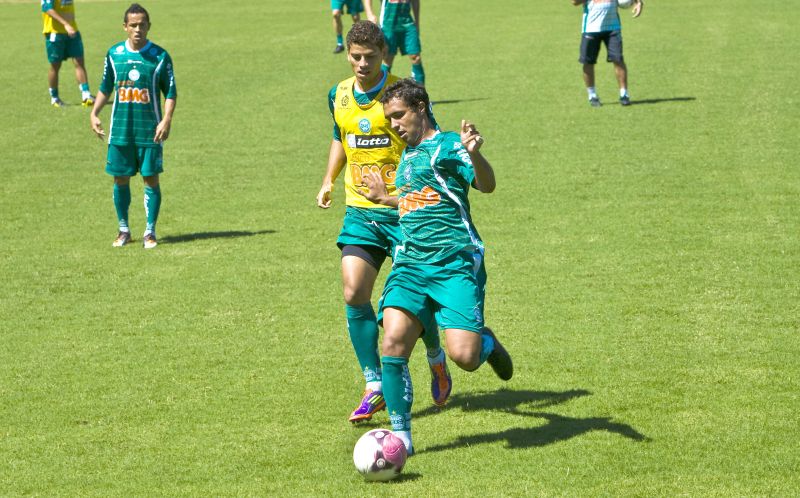 O meio-campista Davi, com dois gols marcados diante do Iraty, é um dos líderes da artilharia do Coritiba na temporada | Antonio Costa/ Gazeta do Povo