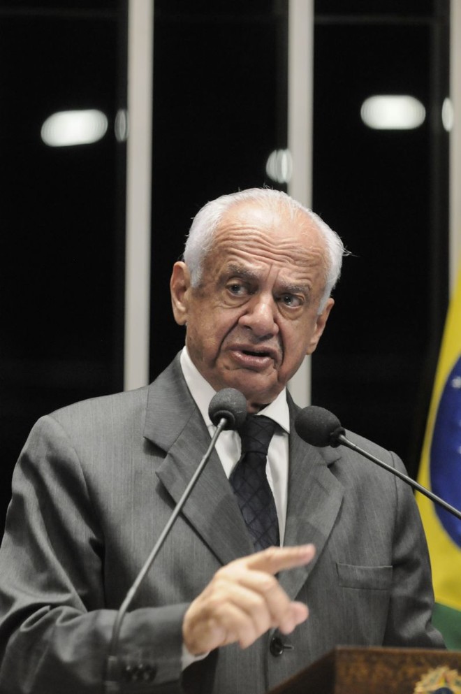 Pedro Simon, senador |