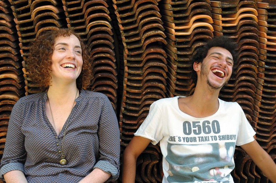 Ana Larousse e Léo Fressato tiveram grande importância na explosão do vídeo da música Oração, da Banda Mais Bonita da Cidade, no ano passado | Daniel Caron/Gazeta do Povo