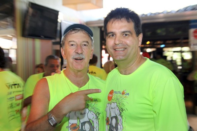 FEIJÃO DA FUNDAÇÃO- Em sua décima edição, a tradicional feijoada Feijão da Fundação, realizada em prol do Lar André Valério Correa, mantido pela Fundação Francisco Bertoncello, foi mais uma vez um grande sucesso. Novamente apoiado pelo Hospital Vita, o evento contou com a presença do diretor-clínico do hospital, Dr. Jackson Baduy, e de André Madureira, superintendente da Amil Paraná |