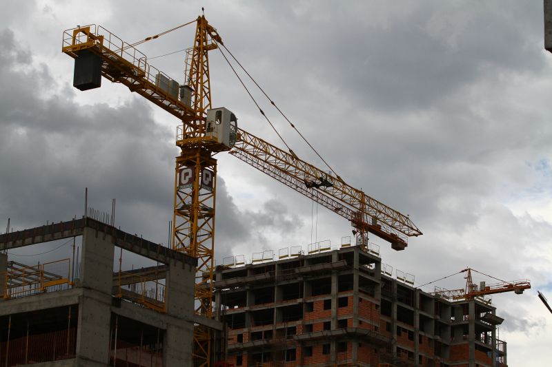 Segundo um engenheiro de Curitiba, cidade deveria ter cronograma mais longo para obras por causa das chuvas | Gilberto Abelha/Gazeta do Povo