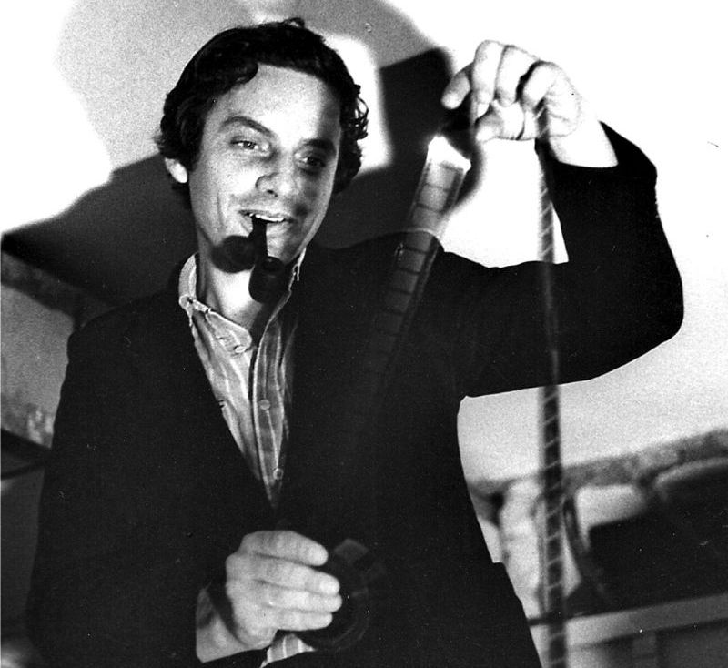 O cineasta Rogério Sganzerla é tema do filme Mr. Sganzerla  Os Signos da Luz, de Joel Pizzini, que participará do festival | Ivan Cardoso/Divulgação