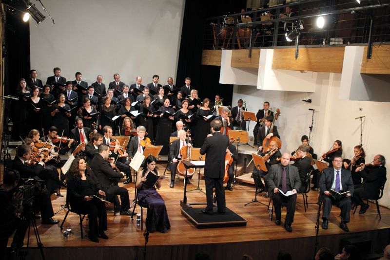 Apresentação da Camerata em agosto passado: repertório de 2012 traz novamente vários trabalhos que exigem grandes coros | Luiz Cequinel/Divulgação