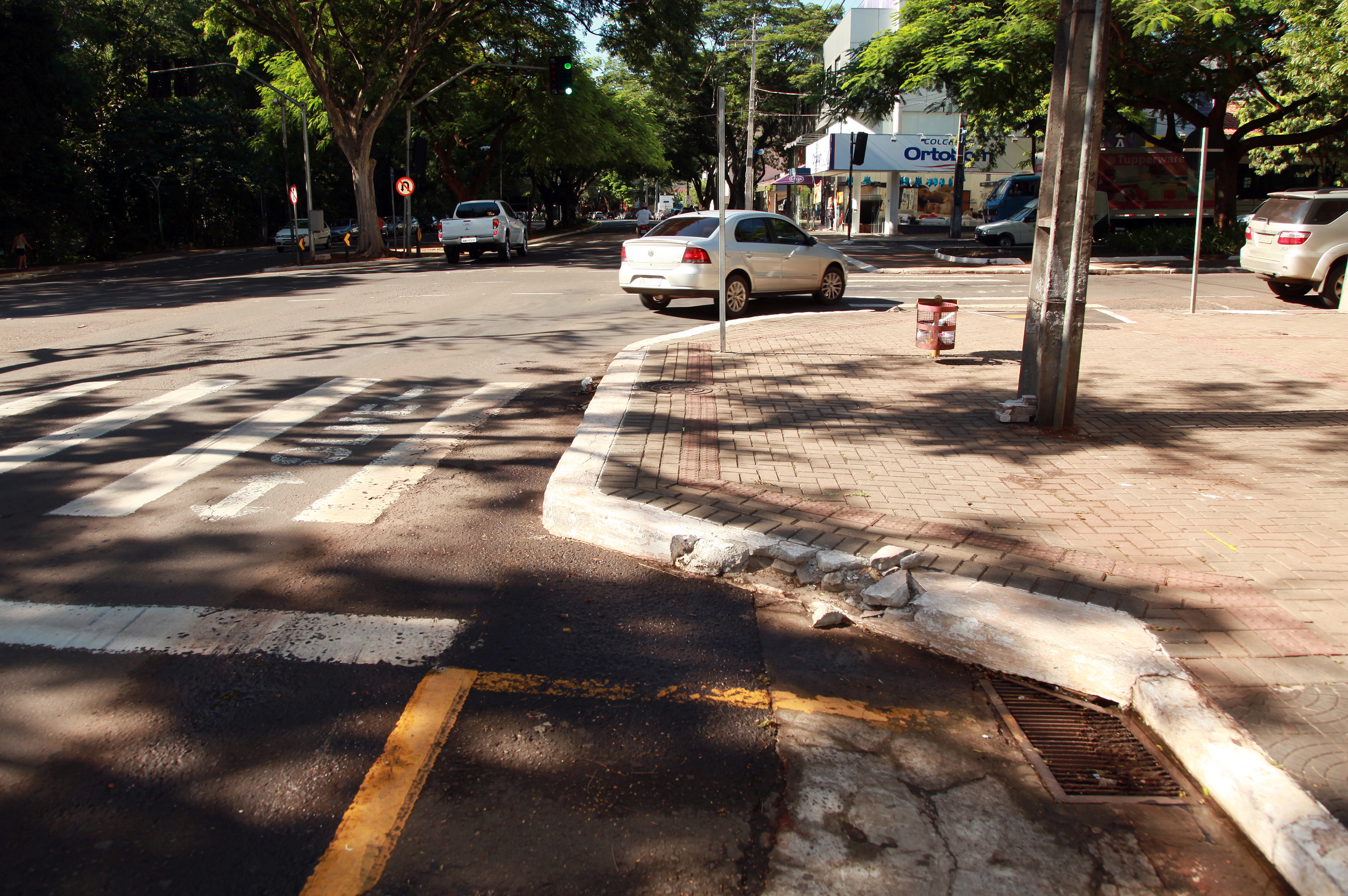 Setran vai criar terceira faixa entre a rua Arthur Thomas e a avenida Tiradentes liberando a entrada à direita | Divulgação - PMM