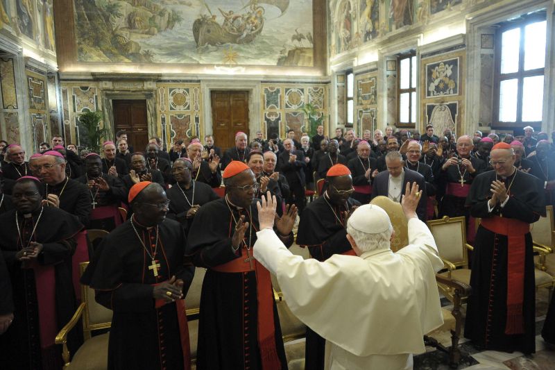 O Papa Bento XVI vai nomear no sábado (18) 22 novos cardeais, entre eles 18 habilitados a eleger seu sucessor | Osservatore Romano/Reuters/Divulgação