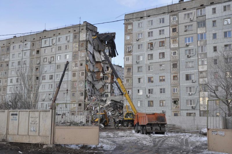 O edifício residencial fica na região de Astracán, no sul da Rússia | REUTERS/Vitaly Loyanich