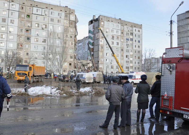 O edifício residencial fica na região de Astracán, no sul da Rússia | REUTERS/Vitaly Loyanich