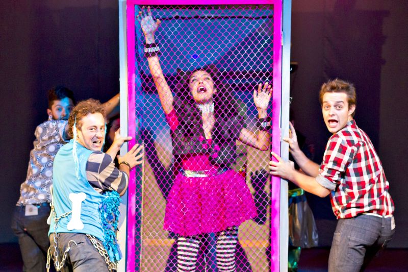 Trecho de História de uma Gata, uma das canções mais conhecidas do musical | Diego Pisante/Gazeta do Povo