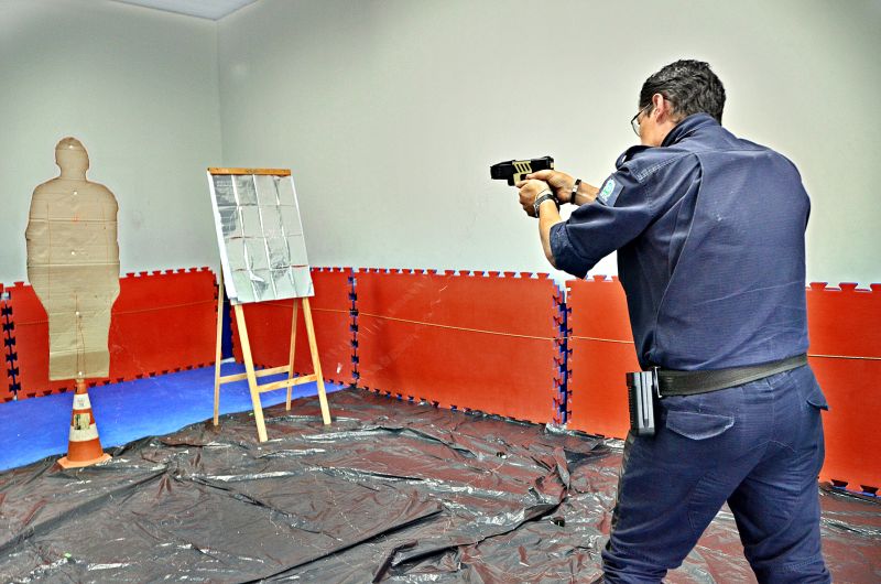 Outras cidades, como São José dos Pinhais, já aderiram ao uso do armamento pela Guarda Municipal | Prefeitura São José dos Pinhais/Divulgação