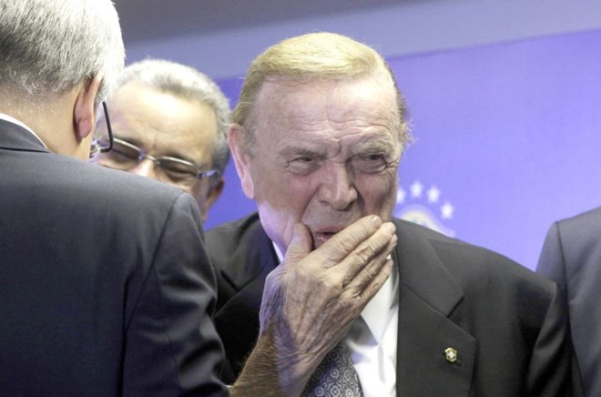 Ligação de José Maria Marín, novo presidente da CBF, com Marco Polo Del Nero, da Federação Paulista, incomoda os rebeldes | Ricardo Moraes/ Reuters