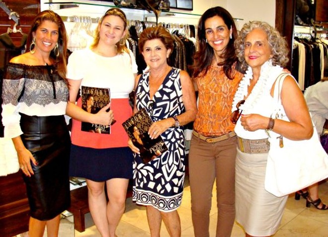 No coquetel de lançamento da coleção de inverno e da primeira edição da revista da Lafort, terça-feira, na loja da Rua 24 de Maio, Andrea Fior, Aline Dala Valle, Norma Camargo, Irit Czerny (proprietária da grife) e Maria Elisa Paciornik confraternizam. Ontem, o lançamento foi na loja do shopping Crystal |