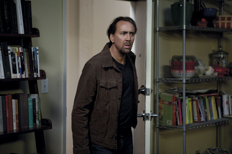 Na estreia O Pacto, o ator Nicolas Cage faz um papel bastante semelhante aos de seus filmes mais recentes | Divulgação
