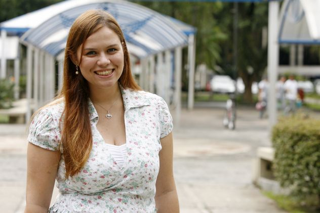 Ellen Sottoriva confiou em seu projeto e ganhou menção honrosa em concurso nacional de Engenharia | Antônio More / Gazeta do Povo