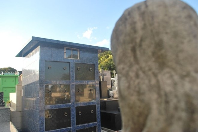 Para que seus mortos não fossem enterrados como indigentes, a Sociedade 13 de Maio comprou um espaço no Cemitério Municipal de Curitiba |