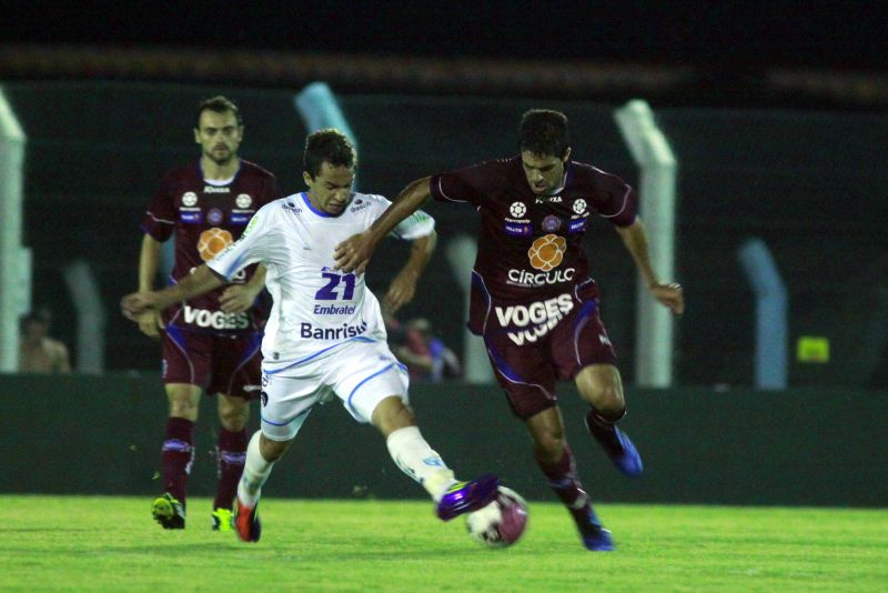 Caxias superou o Novo Hamburgo e ficou com o título do 1.º turno do Campeonato Gaúcho |