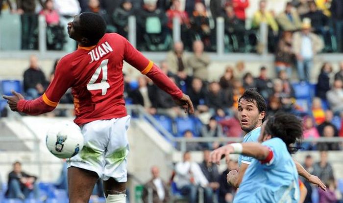 Em dez anos de futebol italiano, foi a primeira vez que Juan sofreu racismo | EFE