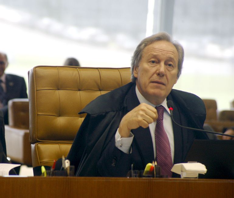 Ministro do STF, Ricardo Lewandowski, negou o pedido de liminar feito pela defesa do senador Demóstenes Torres. | Gervásio Baptista/STF