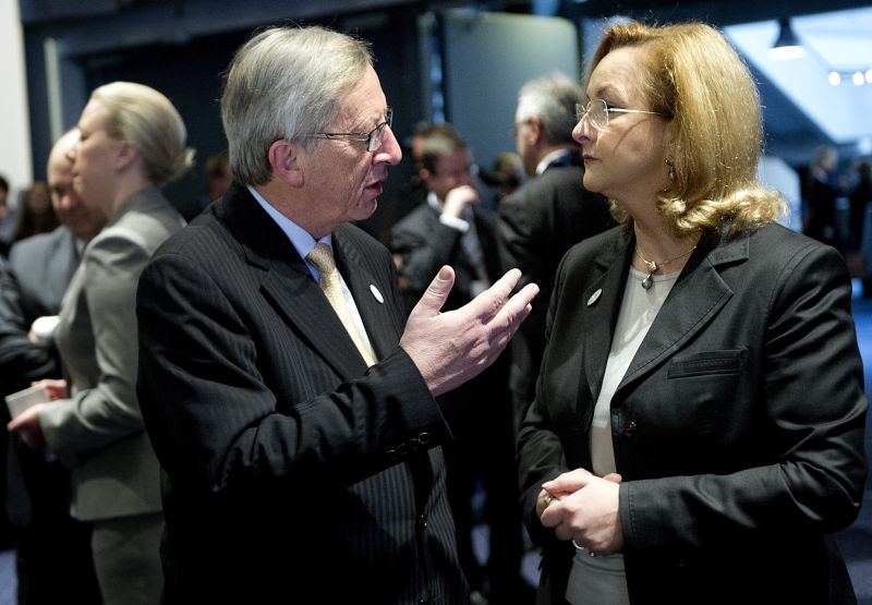 Jean-Claude Juncker e Maria Fekter: austríaca adiantou notícia | Keld Navntoft/AFP