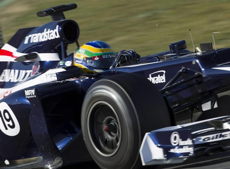 Bruno Senna treinou muito os pit stops em testes em Barcelona | EFE