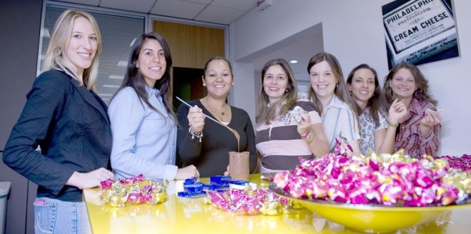 Thais Bertolazo, Larissa Silveira, Cristina Fernandes, Daniela Silva, Patrícia Pizaia, Patricia Karasz e Caroline Fernandes |