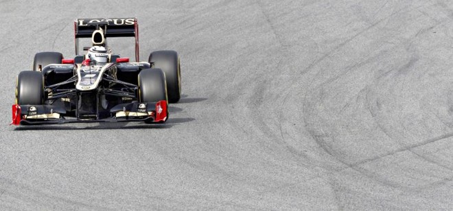 O tempo de Kimi Raikkonen na última sessão de testes em Barcelona, foi o melhor entre todos os quatro dias. Ontem, o finlandês virou em 1min22s030 e colocou a Lotus na liderança pela 3ª vez em quatro sessões | Albert Gea/ Reuters