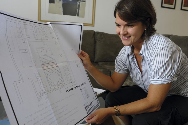 Escolher cor e temperatura proporcionadas pelas lâmpadas, dependendo do uso do ambiente, não é tarefa fácil. A lighting designer Patrícia Passos explica como optar pela luminosidade mais adequada para cada ocasião | Daniel Caron/ Gazeta do Povo
