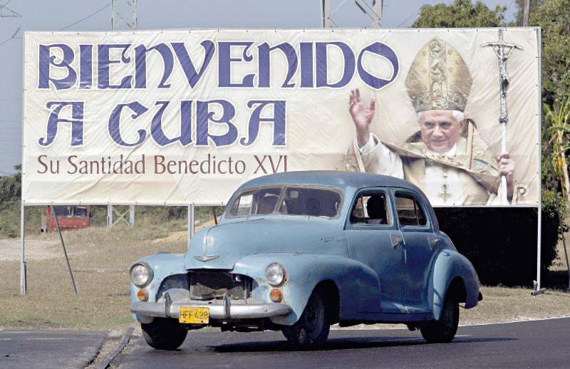 Outdoor dá boas-vindas ao Papa em rua de Havana. Bento XVI chega ao país segunda-feira | Enrique de la Osa/Reuters