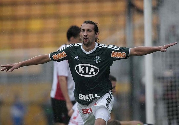 Barcos marcou apenas um gol nos últimos sete jogos |