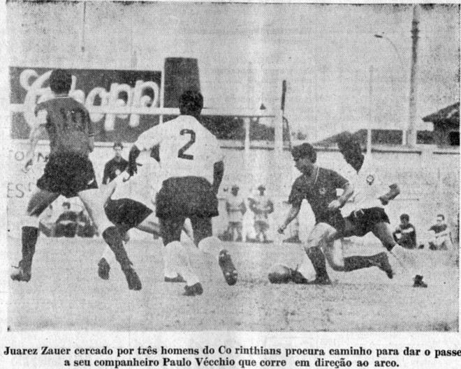 Reprodução da reportagem da Gazeta do Povo sobre o jogo entre Ferroviário e Corinthians, na Vila Capanema | 