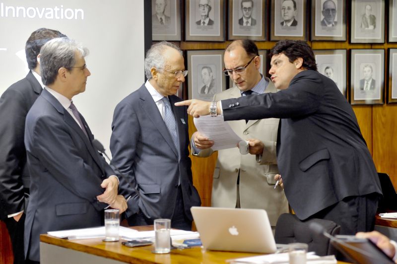 Comissão de juristas tem até maio para apresentar relatório final | José Cruz/ABr