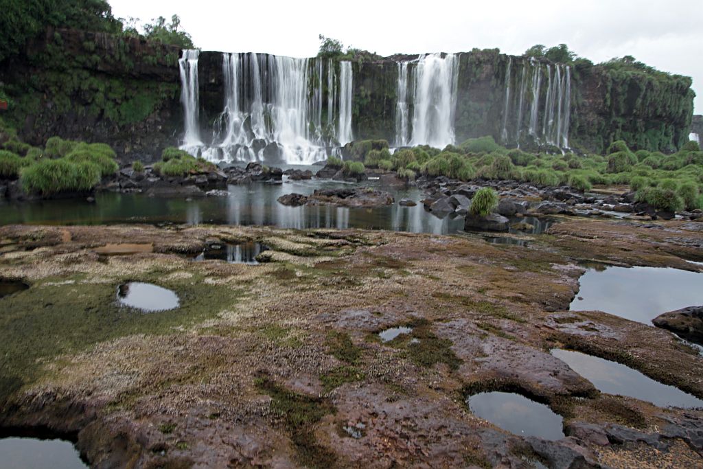 Falta de água deixa traços do cânion em evidência | Christian Rizzi/ Agência de Noticias Gazeta do Povo