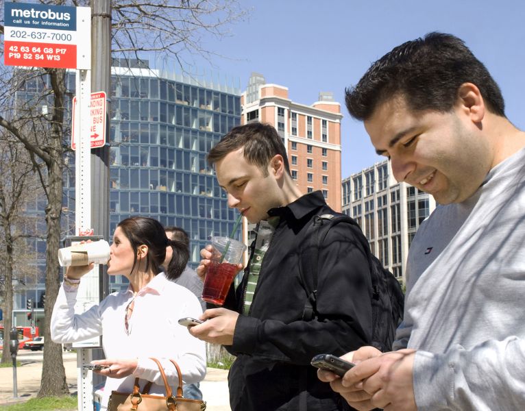 Americanos nevegam em smartphones: Brasil tem mais acessos que a média internacional | Jakob Colker/Rolex