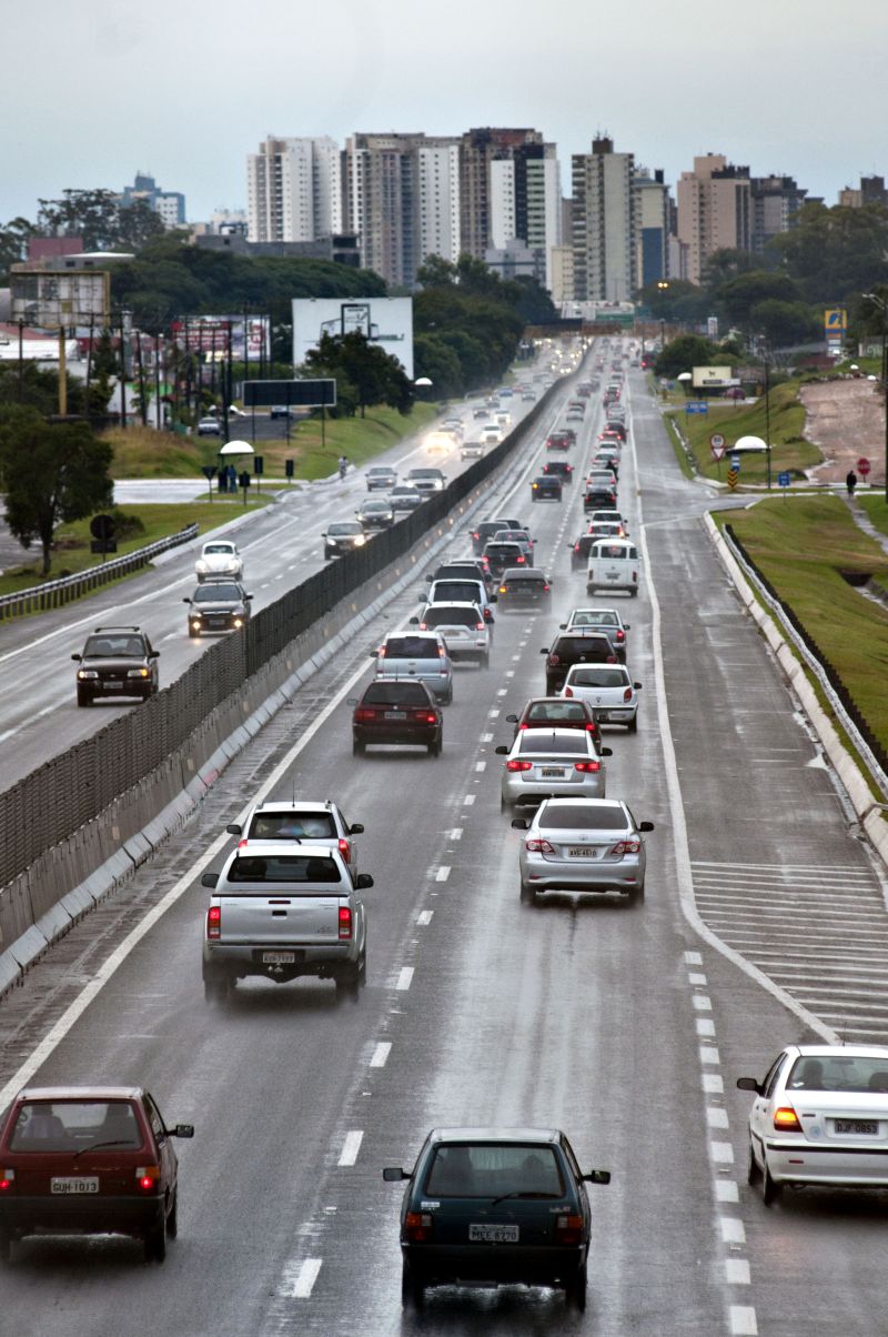 O Paraná ficou em segundo lugar em acidentes no feriado | Daniel Caron/ Gazeta do Povo