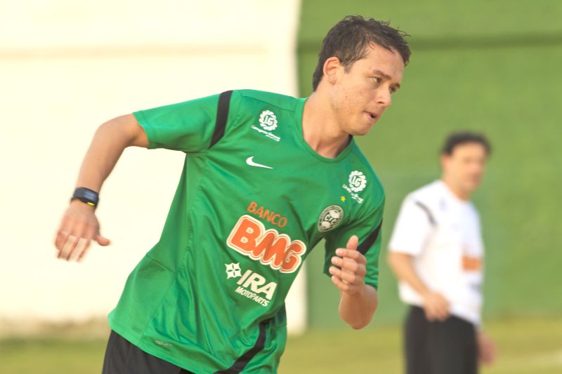 Keirrison terá de passar por nova cirurgia no joelho | Antonio Costa/ Gazeta do Povo