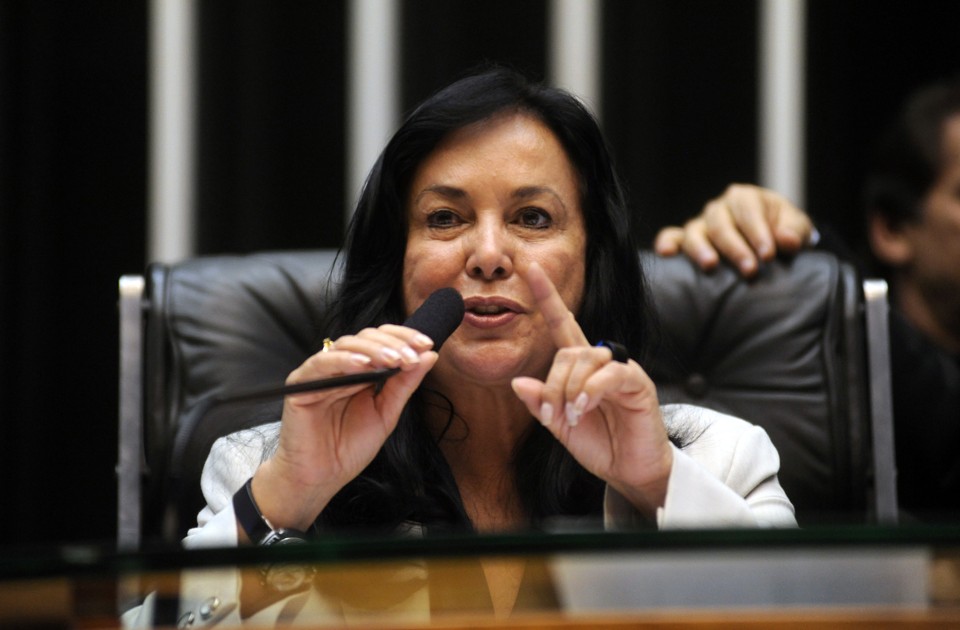 Deputada Rose de Freitas(PMDB-ES), que ficará responsável pela instalação da CPMI após pedido de licença de José Sarney. | Leonardo Prado/Agência Câmara