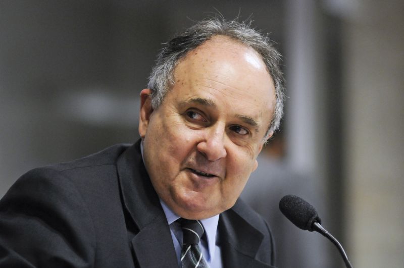 Cristovam: geração de medalhistas. | Arthur Monteiro/ Agência Senado