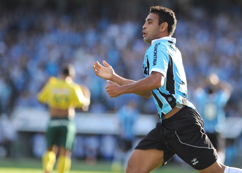 Grêmio eliminou o Ypiranga nas quartas de final do Gaúcho e ainda rebaixou o adversário. Werley (foto) marcou dois gols | Edu Andrade / Folhapress