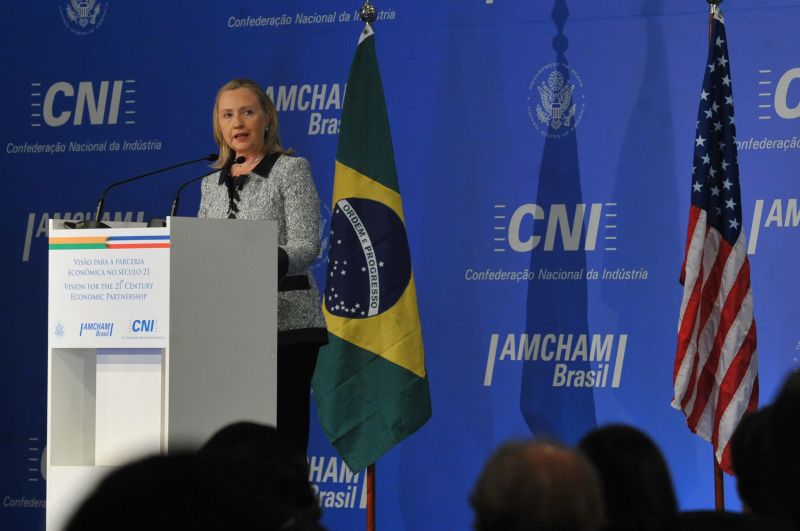 Podemos fazer muito mais, há oportunidades e potencial para mais investimentos, mais comércio, mais emprego.Hillary Clinton, secretária de Estado dos Estados Unidos | Antônio Cruz/ABr