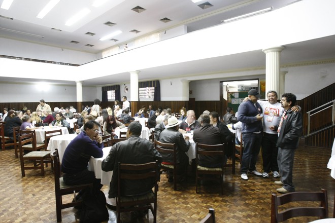 A votação que definiu o apoio ao Frute foi apertada |